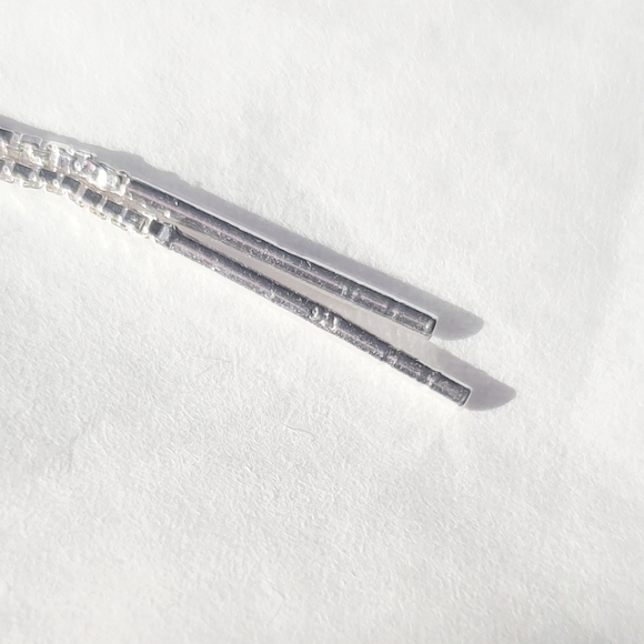 Natural tanzanite & sterling silver threader earrings - Picture 11 of 11